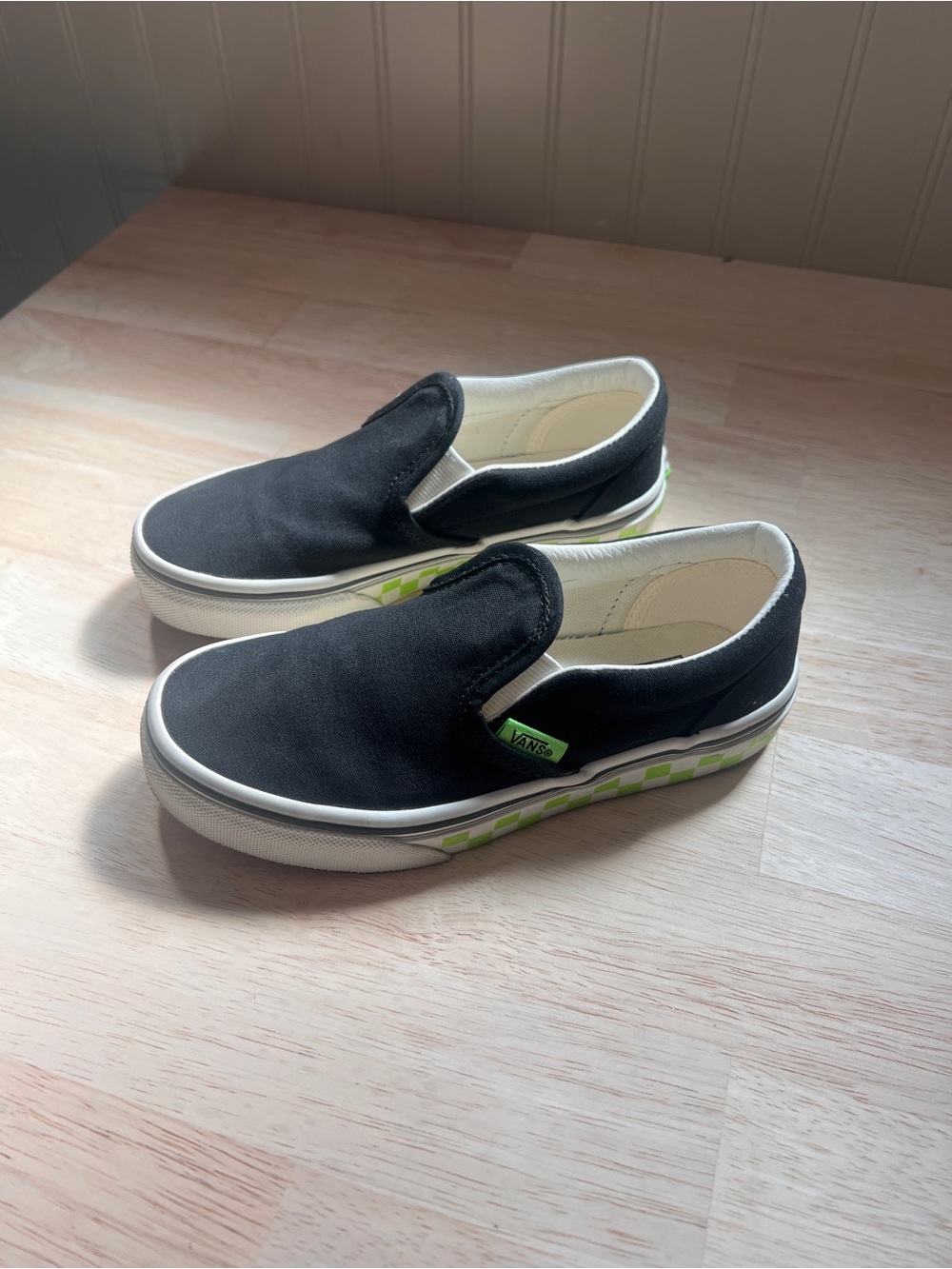 Vans Little Kids Boy Black Slip-On Glow in the a Dark Sneakers - size 13.5